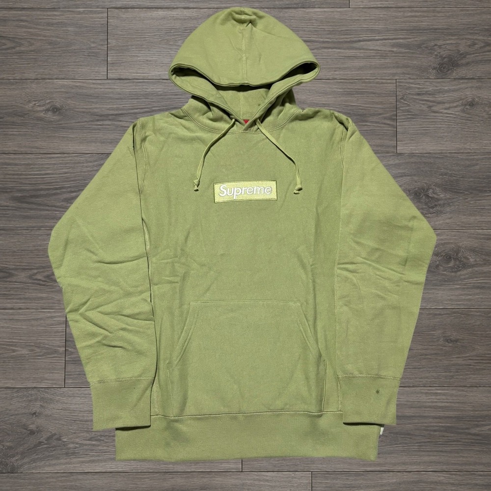Supreme Box Logo Hoodie Size Medium Sage Green FW16 BOGO Made in Canada